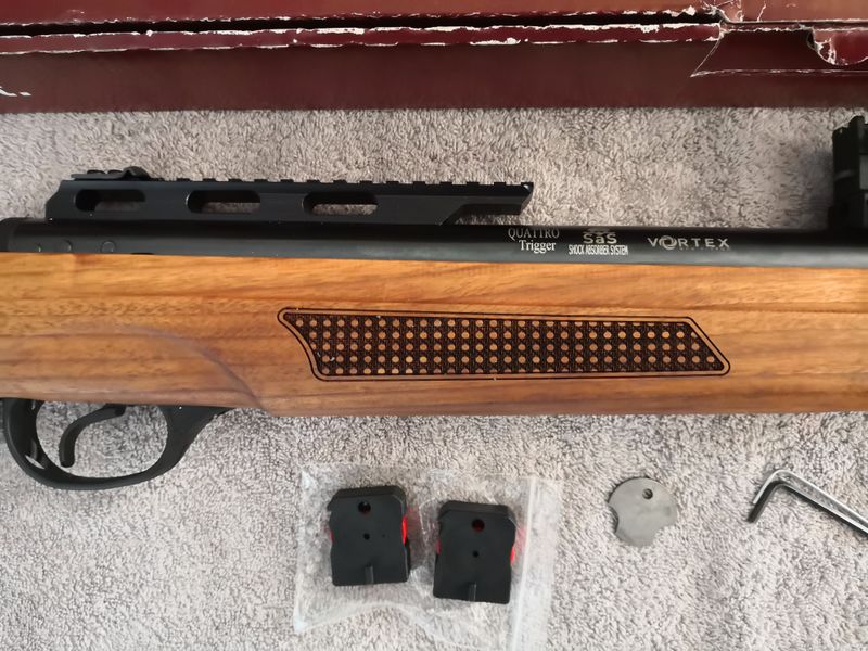 Hatsan Speedfire Multi Shot Break Barrel Air Rifle Walnut Stock .177.