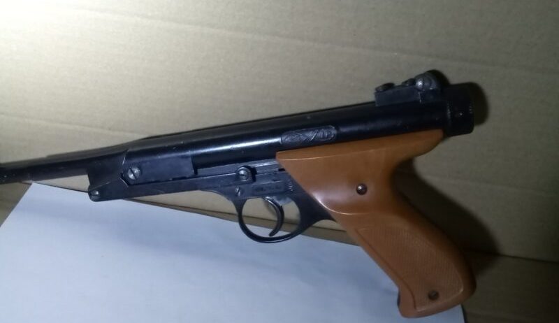 ITALIAN MONDIAL ZIP AIR PISTOL