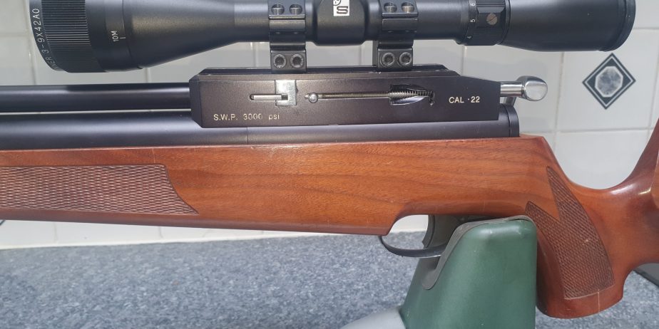 LOGUN-RIFLE-.22-FAC-4